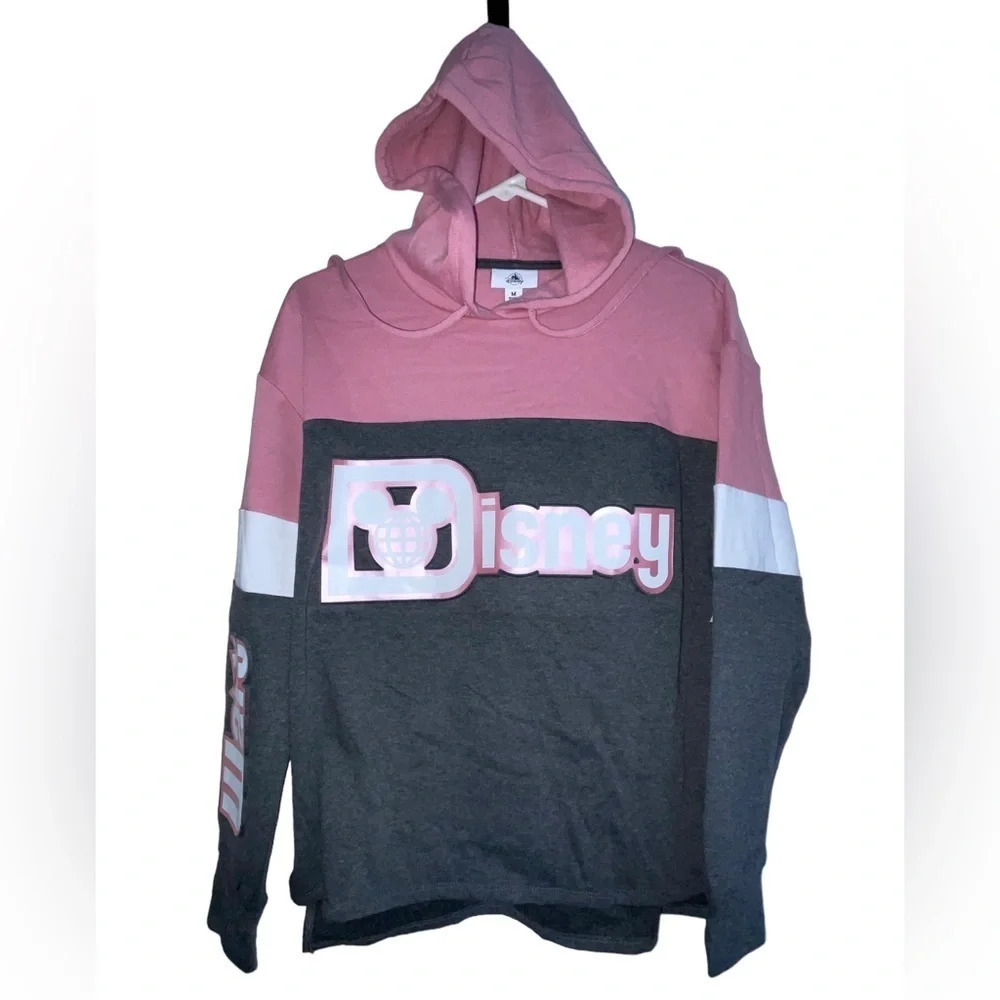 Disney Walt Disney World Graphic 3D Embossed Hi-Low Hem Hoodie NWT Women’s Sz M